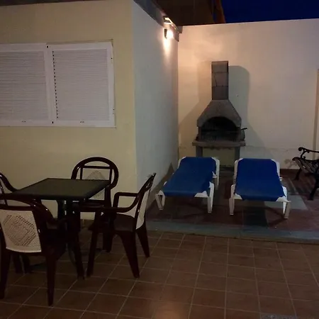 Duplex Alcalde Juan Evora * كاليتا ذي فوستي
