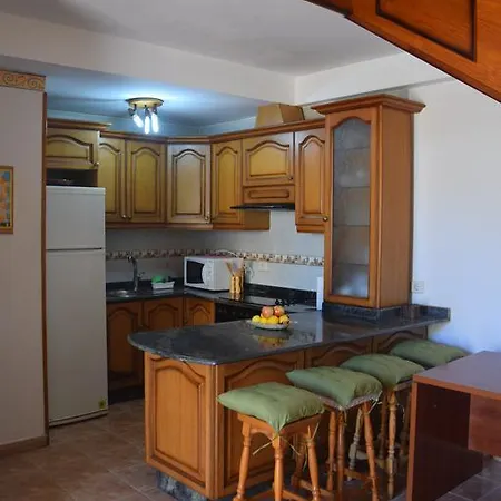 Duplex Alcalde Juan Evora بيت للعطل *